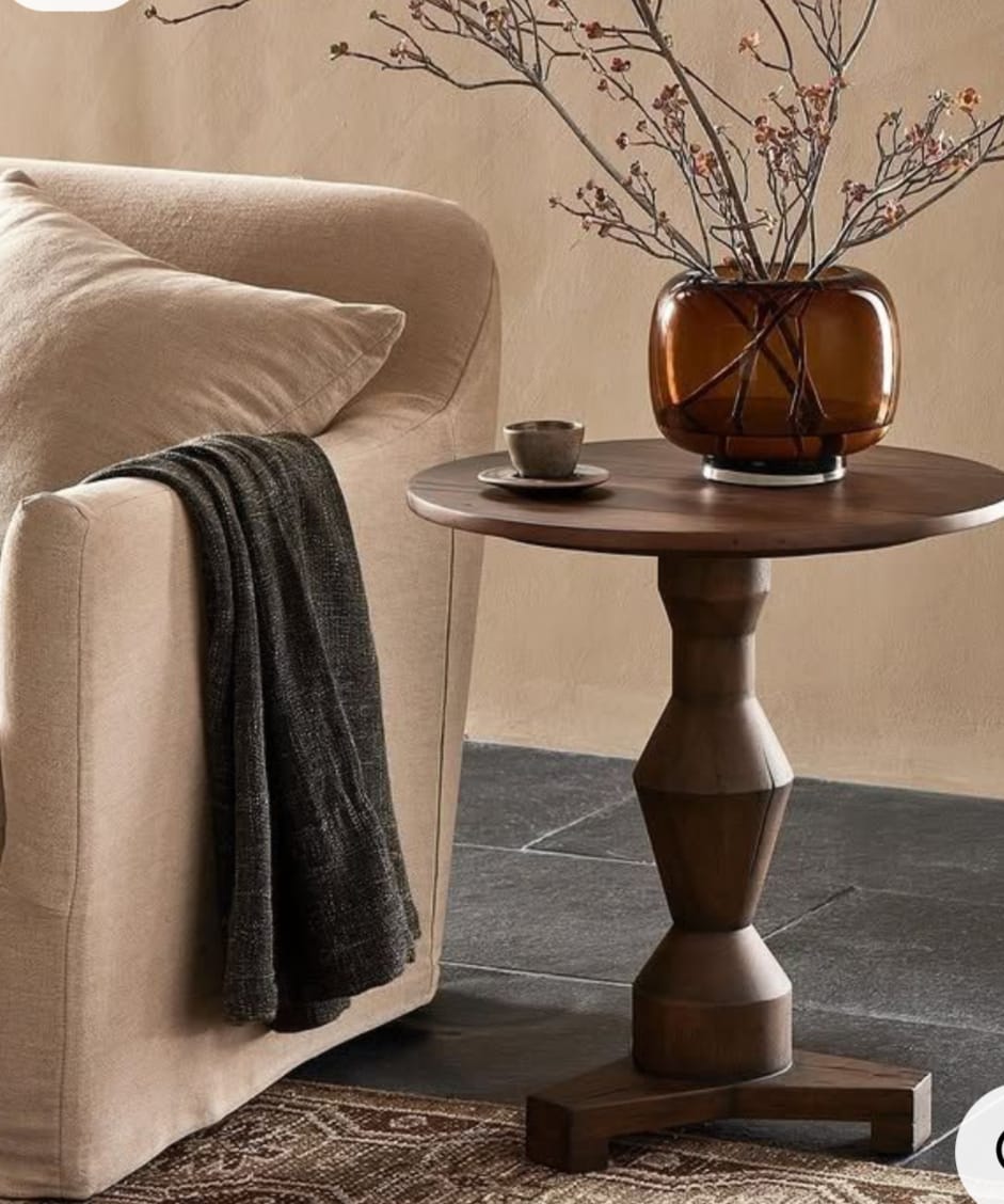 Geometric Spindle Side table